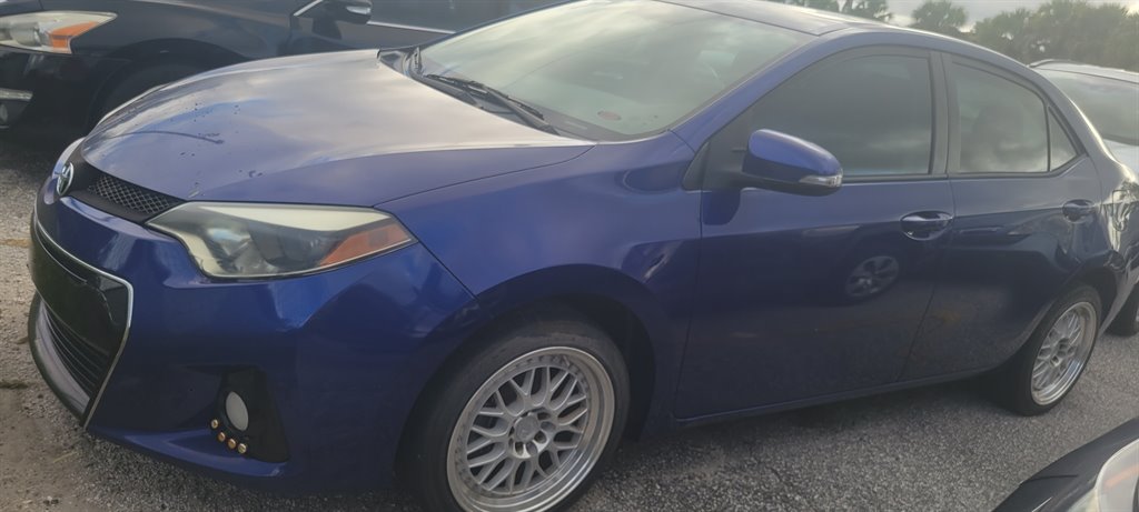 2015 Toyota Corolla S Plus