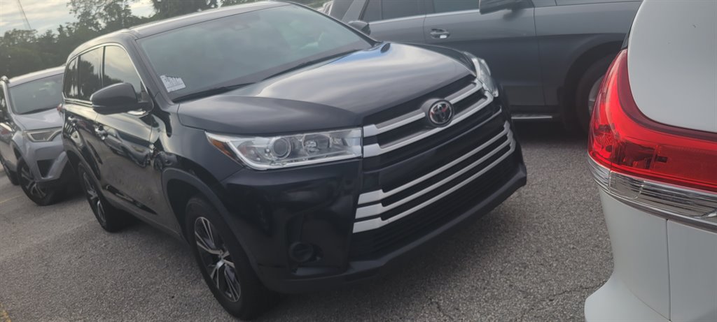 2019 Toyota Highlander LE