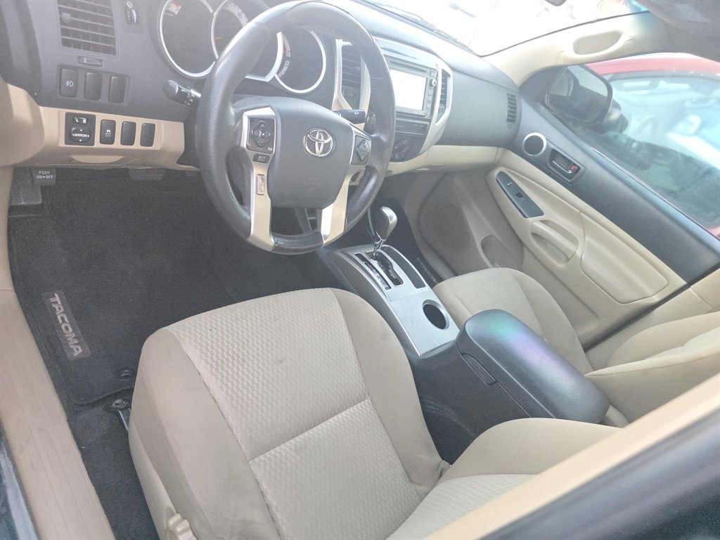 2015 Toyota Tacoma PreRunner - Photo 8