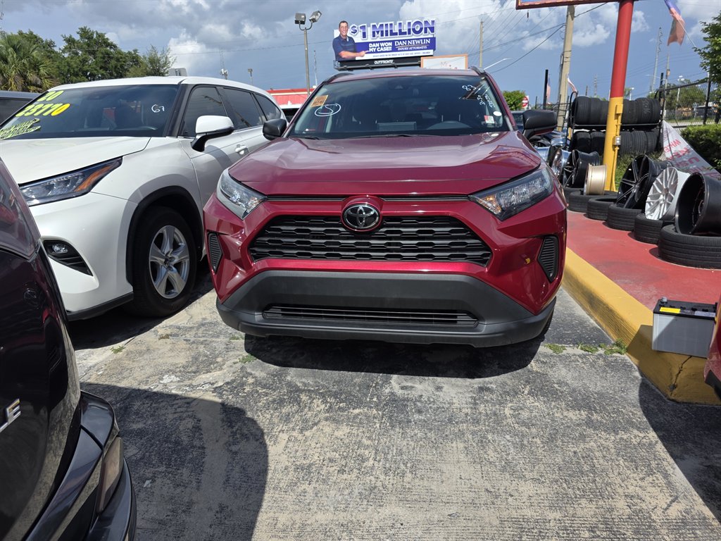2021 Toyota RAV4 LE