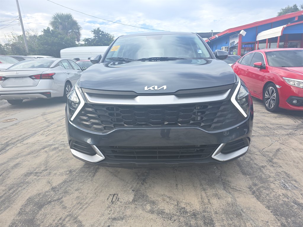 2023 Kia Sportage LX's photo