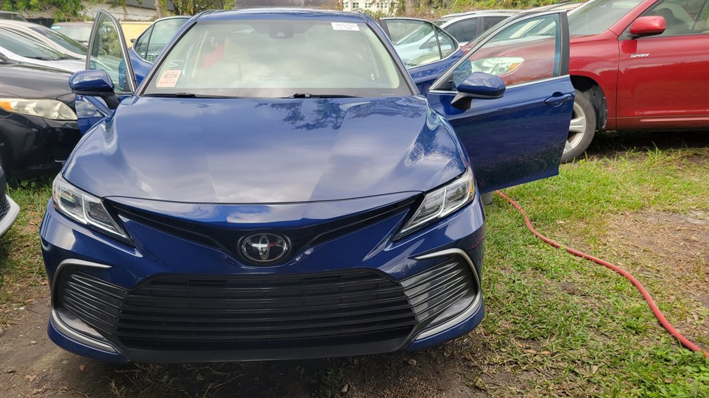 2023 Toyota Camry LE