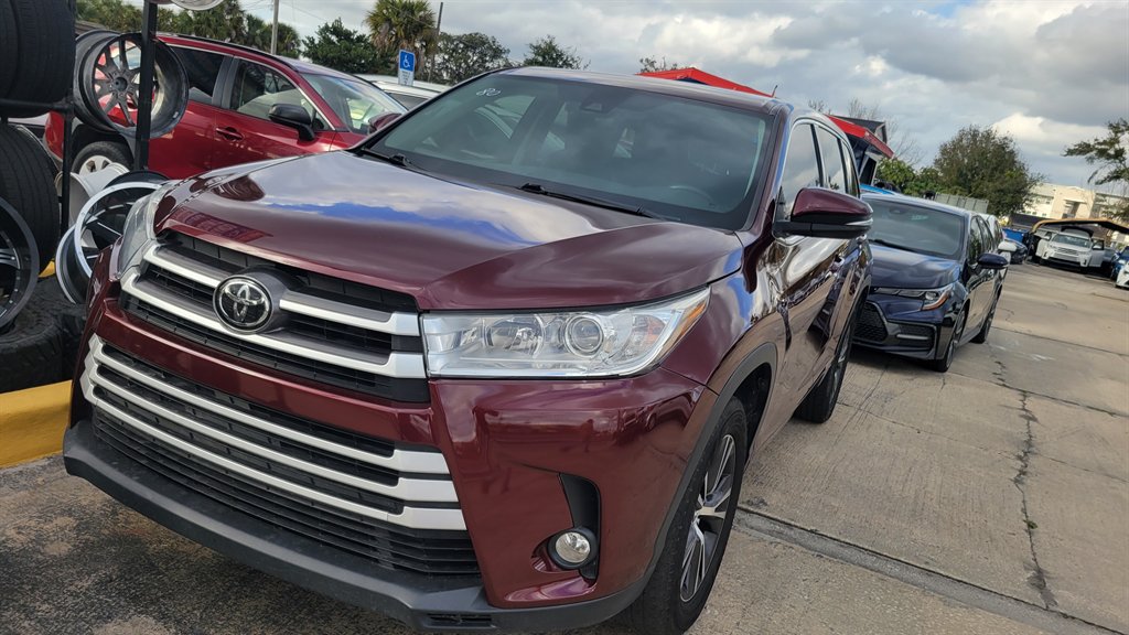 2017 Toyota Highlander LE Plus