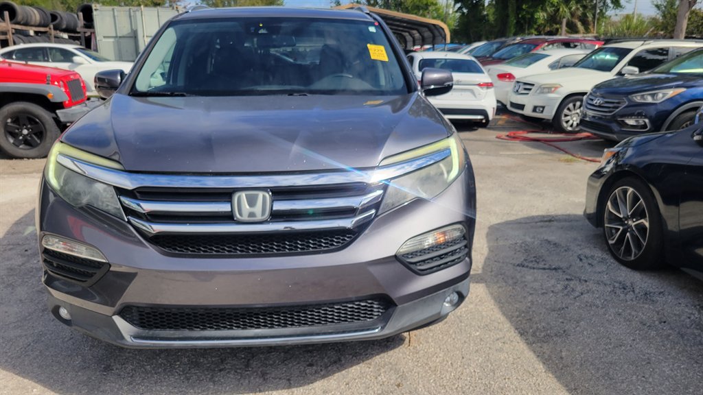 2016 Honda Pilot 4WD Elite's photo