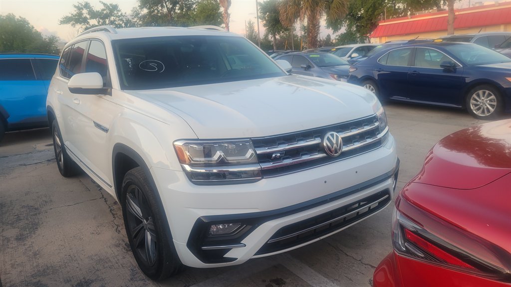 2019 Volkswagen Atlas SE R-Line w/Tech